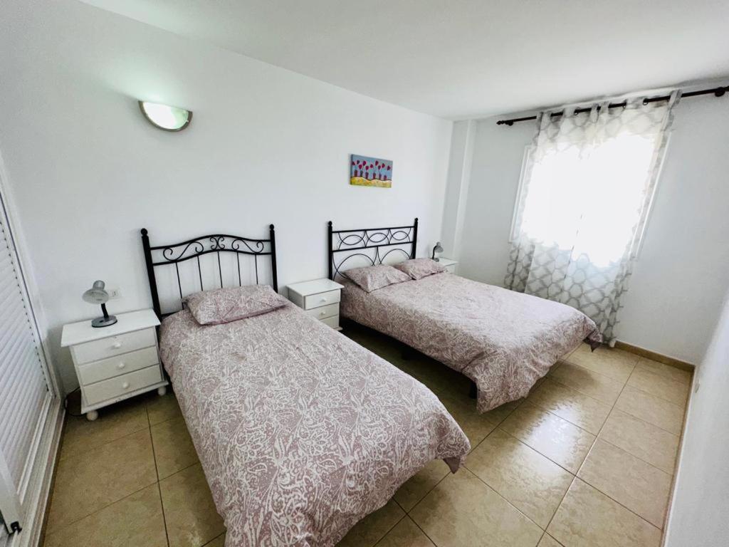 Stay Few Meters To Las Vistas Beach. Free Wifi. Arona  Bagian luar foto
